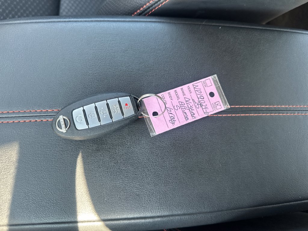 Certified 2025 Nissan Altima 2.5 SR AWD/4WD image 43