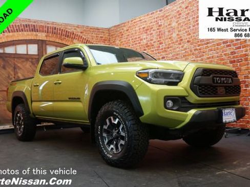 Used 2023 Toyota Tacoma TRD Off-Road w/ Technology Package AWD/4WD image 1