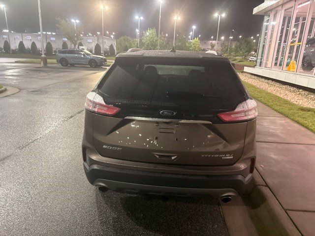 Used 2019 Ford Edge Titanium FWD image 7