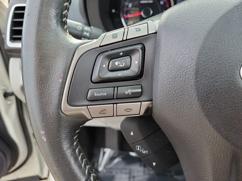 Used 2016 Subaru Forester 2.5i Touring w/ Eyesight & Navigation System AWD/4WD image 18