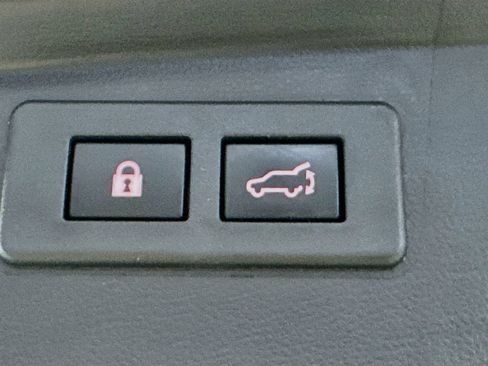 Used 2024 Subaru Outback Onyx Edition AWD/4WD image 33