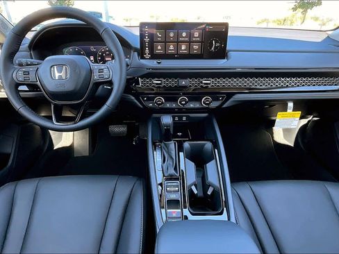 New 2025 Honda Accord EX-L image 5
