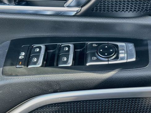 Certified 2022 Kia Telluride EX w/ EX Premium Package AWD/4WD image 18