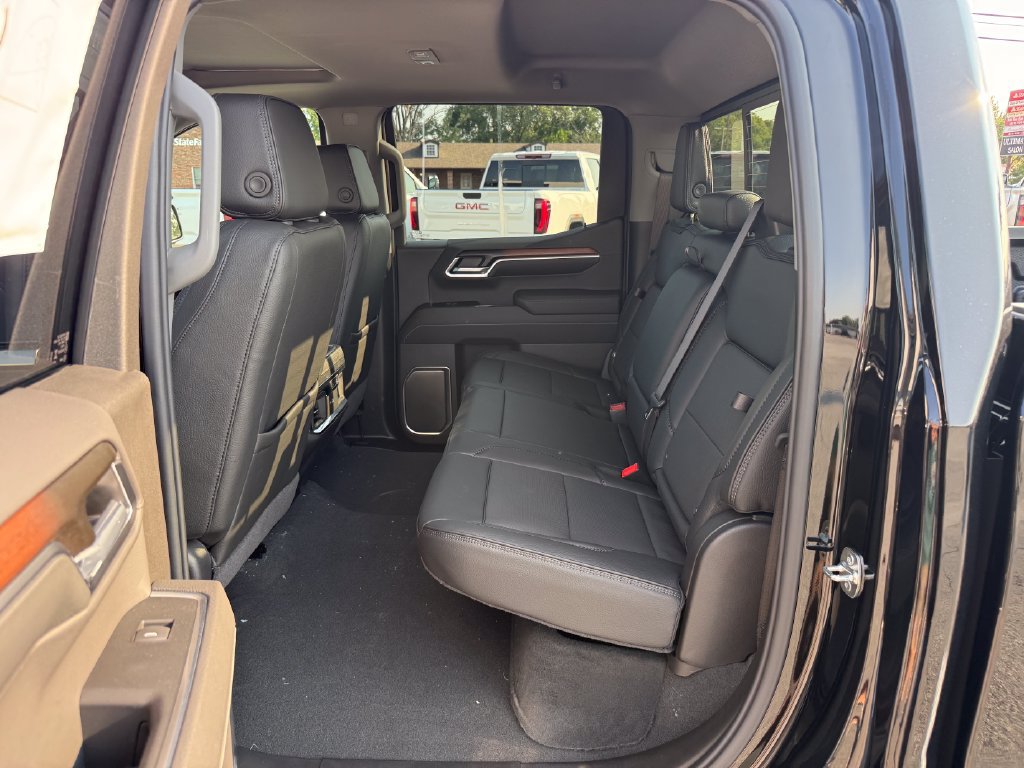 New 2026 GMC Sierra 1500 Denali w/ Technology Package AWD/4WD image 24