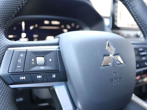 New 2026 Mitsubishi Outlander SE AWD/4WD image 25