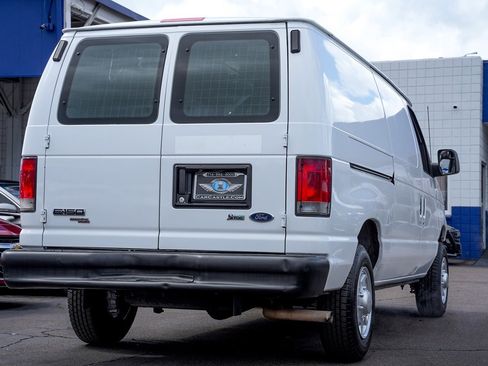 Used 2013 Ford E-150 and Econoline 150 image 8