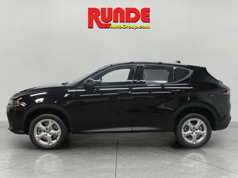 Used 2024 Dodge Hornet GT w/ Cold Weather Group AWD/4WD image 2