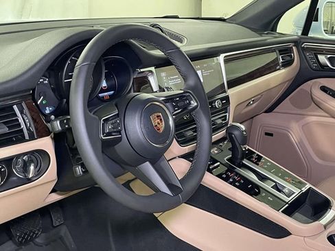 New 2026 Porsche Macan AWD/4WD image 15