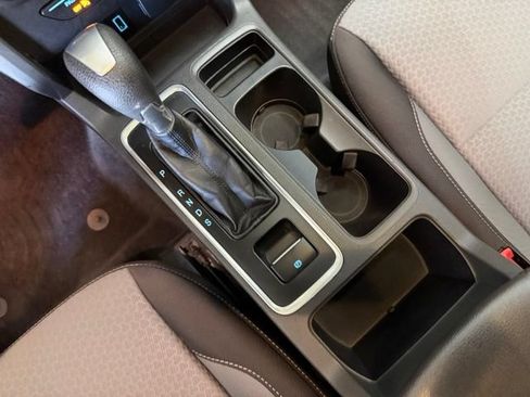 Used 2017 Ford Escape SE w/ Equipment Group 201A AWD/4WD image 33