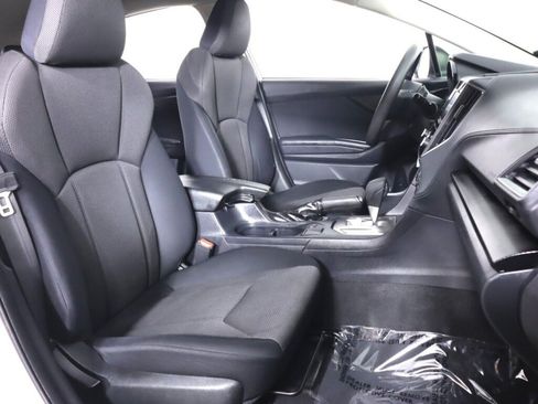 Used 2018 Subaru Crosstrek 2.0i AWD/4WD image 34