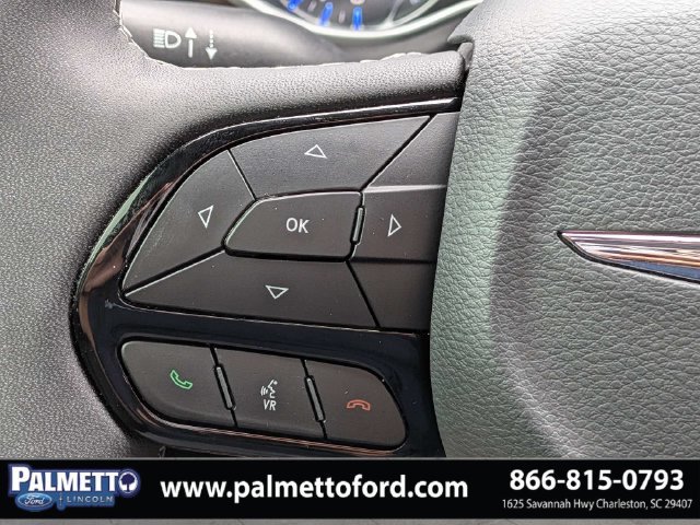 Used 2026 Chrysler Pacifica Select w/ S Appearance Package FWD image 27