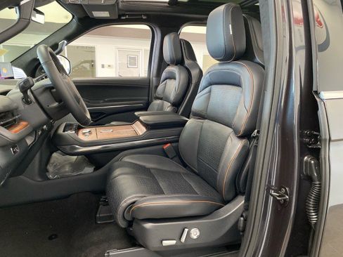 New 2026 Lincoln Navigator Black Label image 27