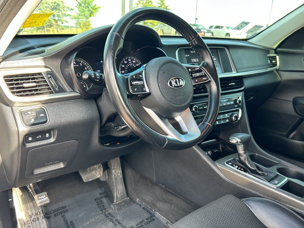 Used 2020 Kia Optima S FWD image 7