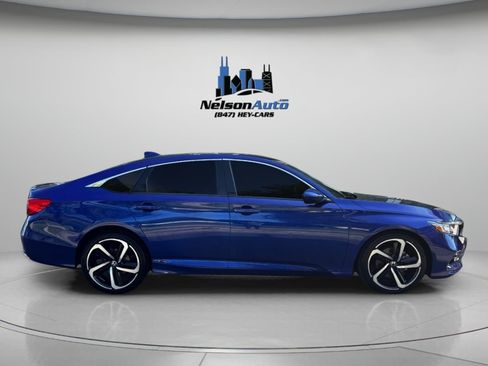 Used 2018 Honda Accord Sport image 3