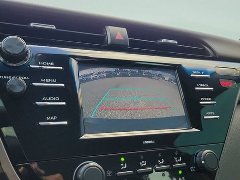 Certified 2020 Toyota Camry LE FWD image 17