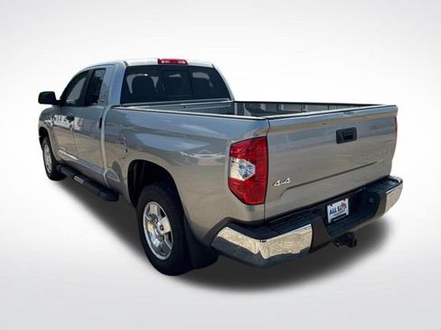 Used 2015 Toyota Tundra SR5 AWD/4WD image 8