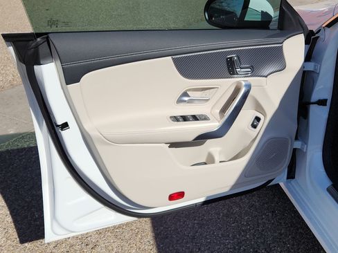 New 2025 Mercedes-Benz CLA 250 image 15