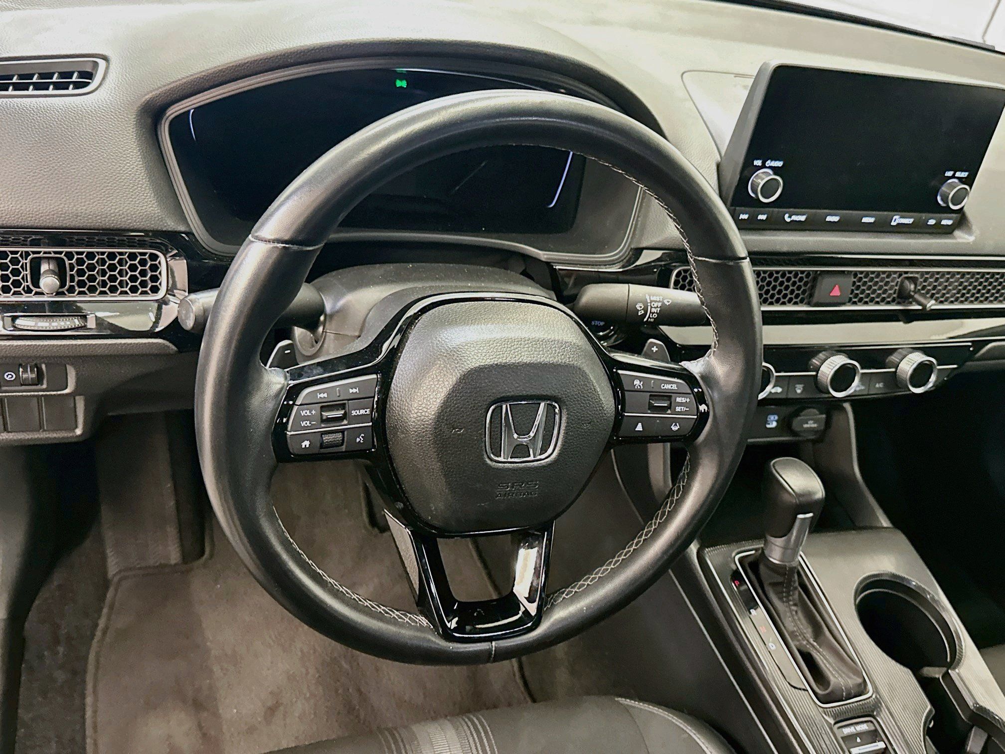 Used 2025 Honda Civic Sport image 18