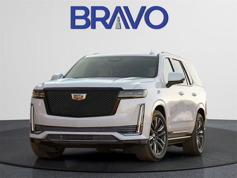 Used 2023 Cadillac Escalade Premium Luxury image 1