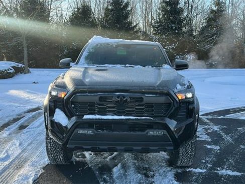 New 2026 Toyota Tacoma TRD Off-Road image 6