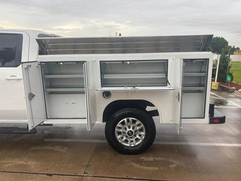 Used 2023 Chevrolet Silverado 2500 LT RWD image 31