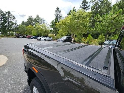 Used 2022 GMC Sierra 3500 Denali w/ Denali Ultimate Package AWD/4WD image 25