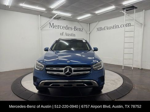Used 2022 Mercedes-Benz GLC 300 image 2