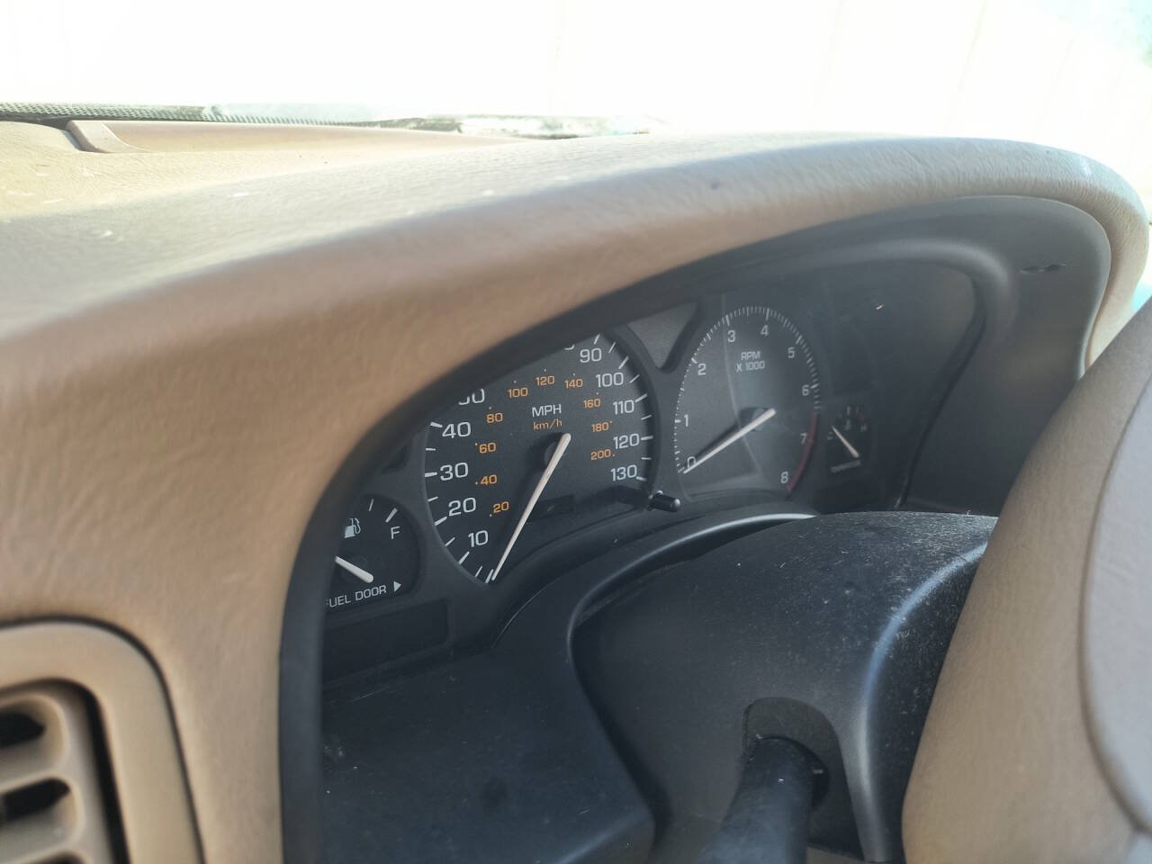 Used 2001 Saturn L-Series L200 FWD image 35