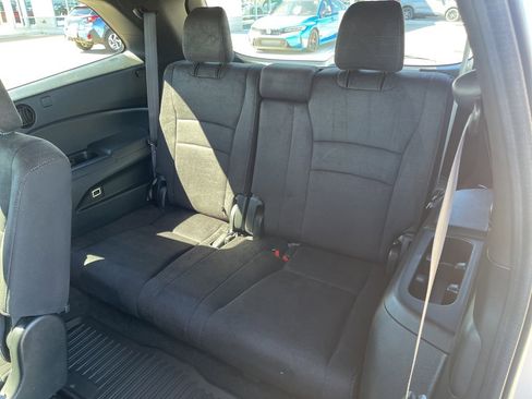 Certified 2022 Honda Pilot Sport image 12