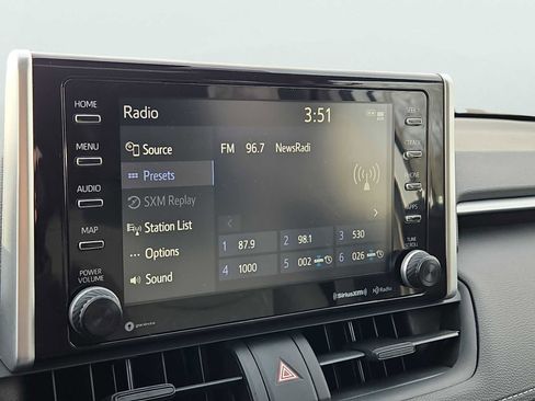 Used 2021 Toyota RAV4 XLE w/ Convenience Package AWD/4WD image 28