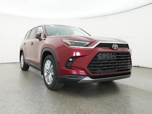 New 2026 Toyota Grand Highlander Platinum image 9