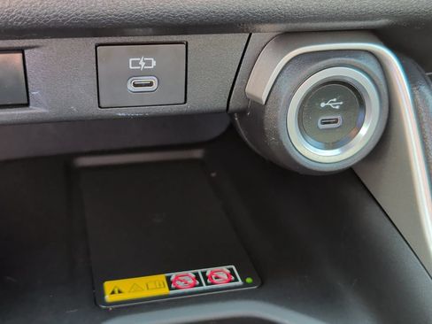 Used 2024 Toyota Grand Highlander AWD Hybrid image 28