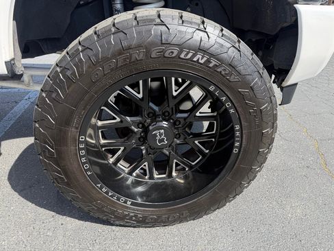 Used 2019 Ford F250 Lariat image 16