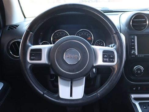 Used 2016 Jeep Compass High Altitude AWD/4WD image 18