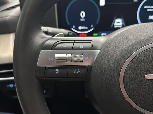 Certified 2025 Hyundai Sonata Limited FWD image 21
