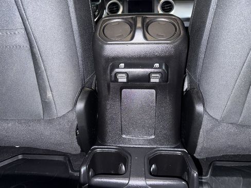 Used 2020 Jeep Wrangler Unlimited Sport S AWD/4WD image 21