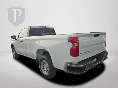 New 2026 Chevrolet Silverado 1500 W/T image 9