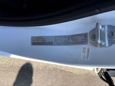 New 2026 Chrysler Pacifica Select image 13