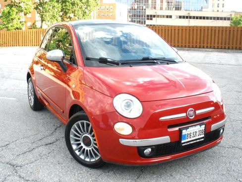 Used 2012 FIAT 500 Lounge w/ Luxury Leather Pkg FWD image 2