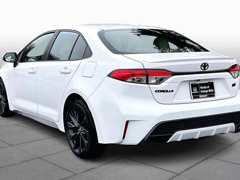 Used 2022 Toyota Corolla SE image 11