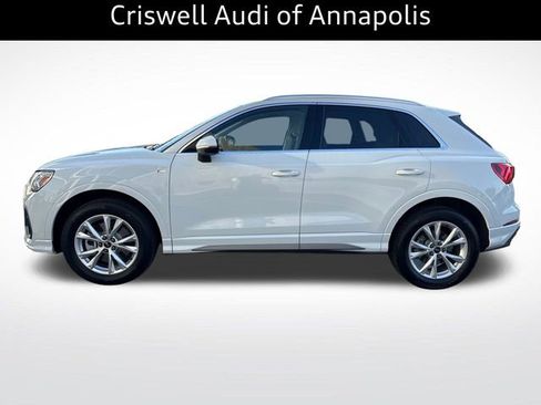 Used 2025 Audi Q3 2.0T Premium Plus w/ Premium Plus Package AWD/4WD image 3