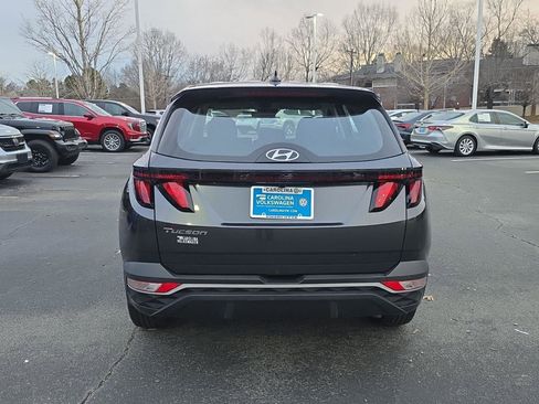 Used 2024 Hyundai Tucson SE image 6