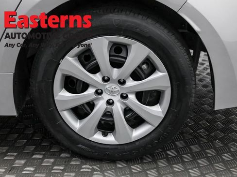 Used 2024 Toyota Corolla LE image 31