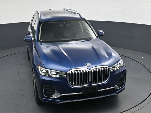 Used 2022 BMW X7 xDrive40i w/ Parking Assistance Package AWD/4WD image 29