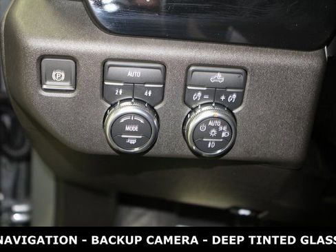 New 2025 GMC Sierra 1500 Elevation image 16