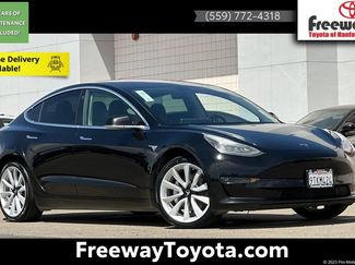 Used 2018 Tesla Model 3 Mid Range RWD video 1