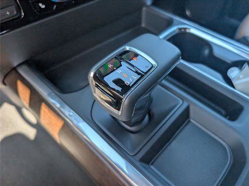 New 2026 Chevrolet Silverado 1500 High Country image 23