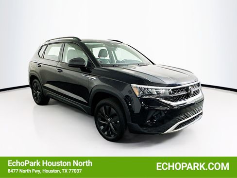 Used 2024 Volkswagen Taos S FWD image 1
