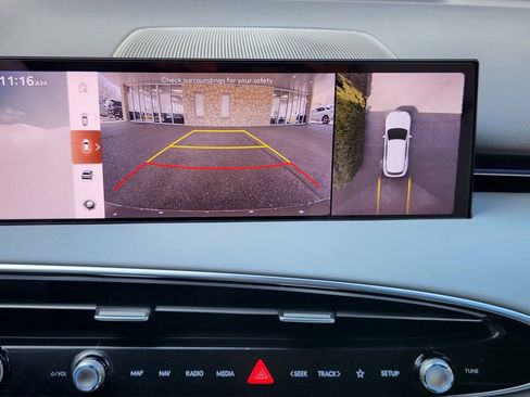 New 2026 Genesis GV70 2.5T Advanced AWD/4WD image 13