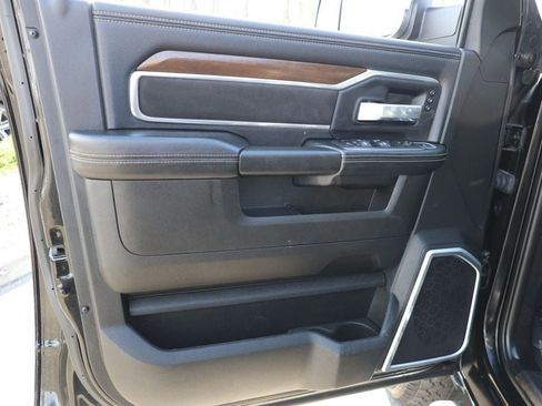 Used 2022 RAM 3500 Laramie image 11